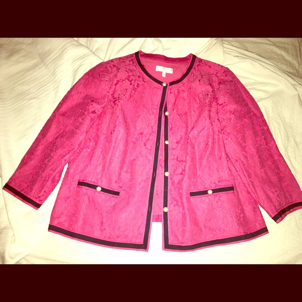 Jacket Hot Pink lace, Navy ribbon trim and pearls